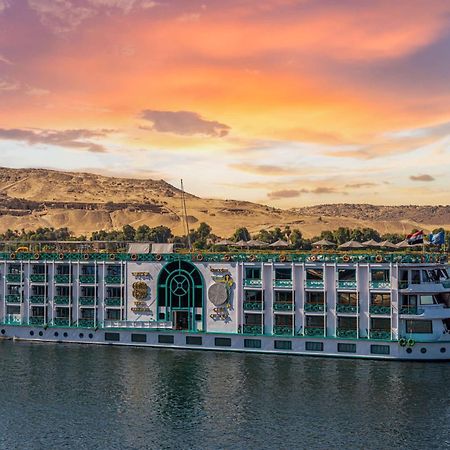 Готель Sonesta Moon Goddess Cruise - From Aswan To Luxor - 03 & 07 Nights Every Friday Екстер'єр фото
