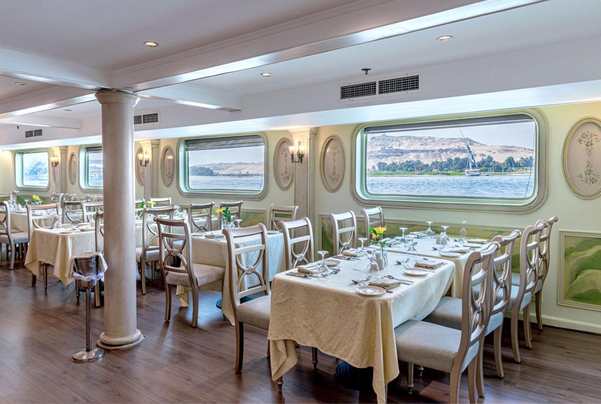 Готель Sonesta Moon Goddess Cruise - From Aswan To Luxor - 03 & 07 Nights Every Friday Екстер'єр фото