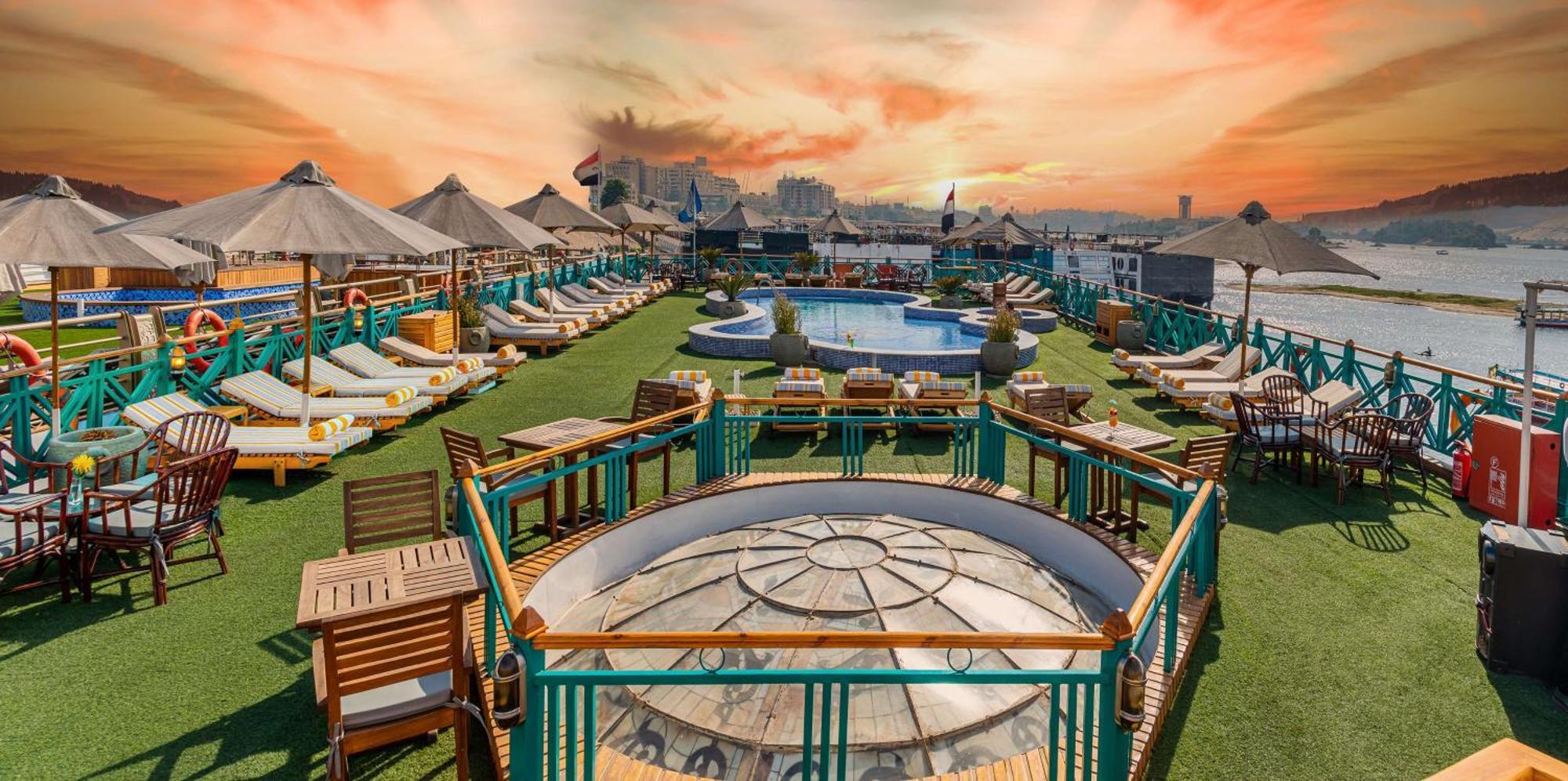 Готель Sonesta Moon Goddess Cruise - From Aswan To Luxor - 03 & 07 Nights Every Friday Екстер'єр фото
