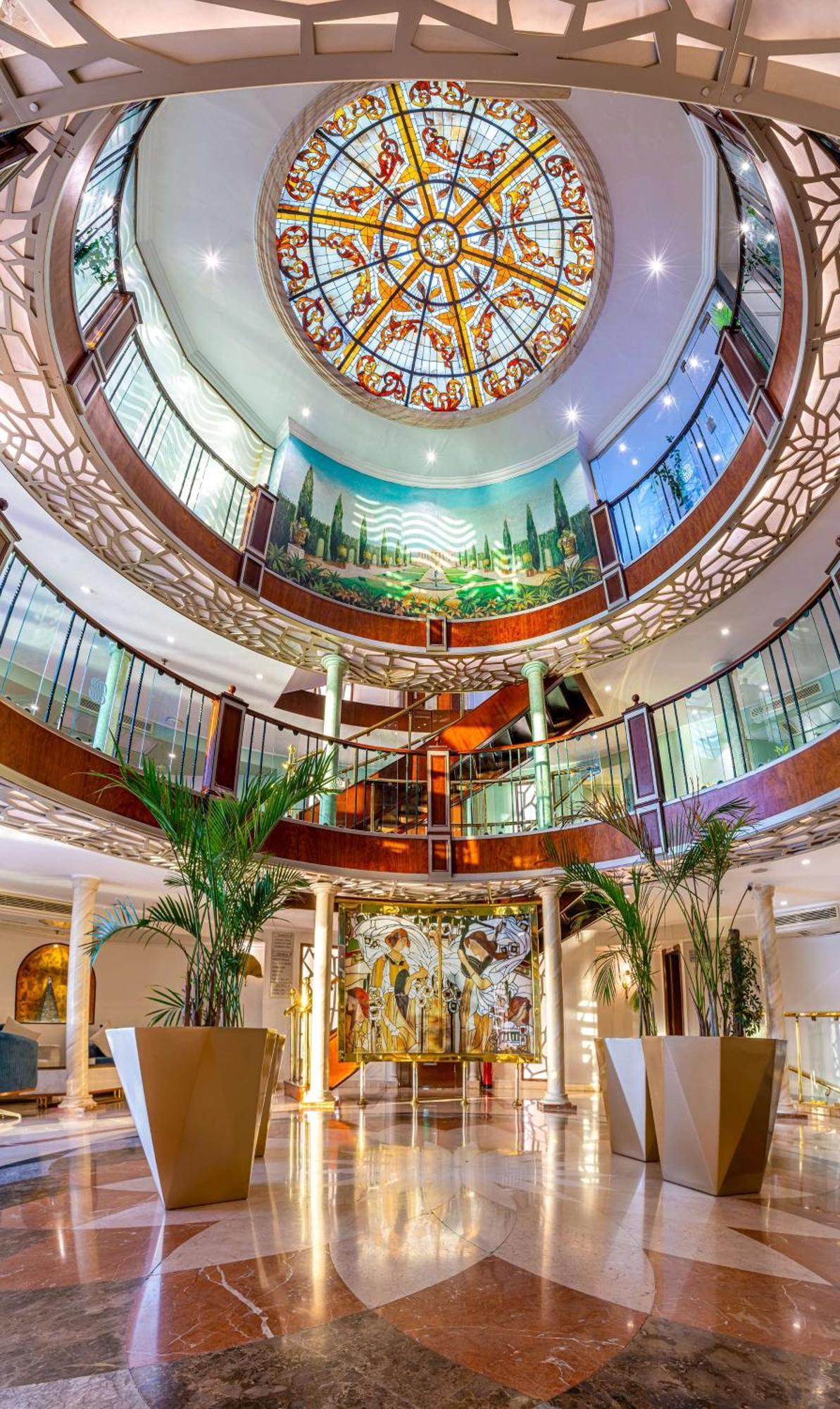 Готель Sonesta Moon Goddess Cruise - From Aswan To Luxor - 03 & 07 Nights Every Friday Екстер'єр фото